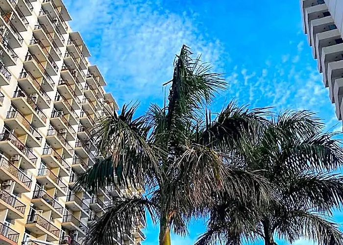 Hotel Siesta 8 Staycation Near Mactan Airport 5*